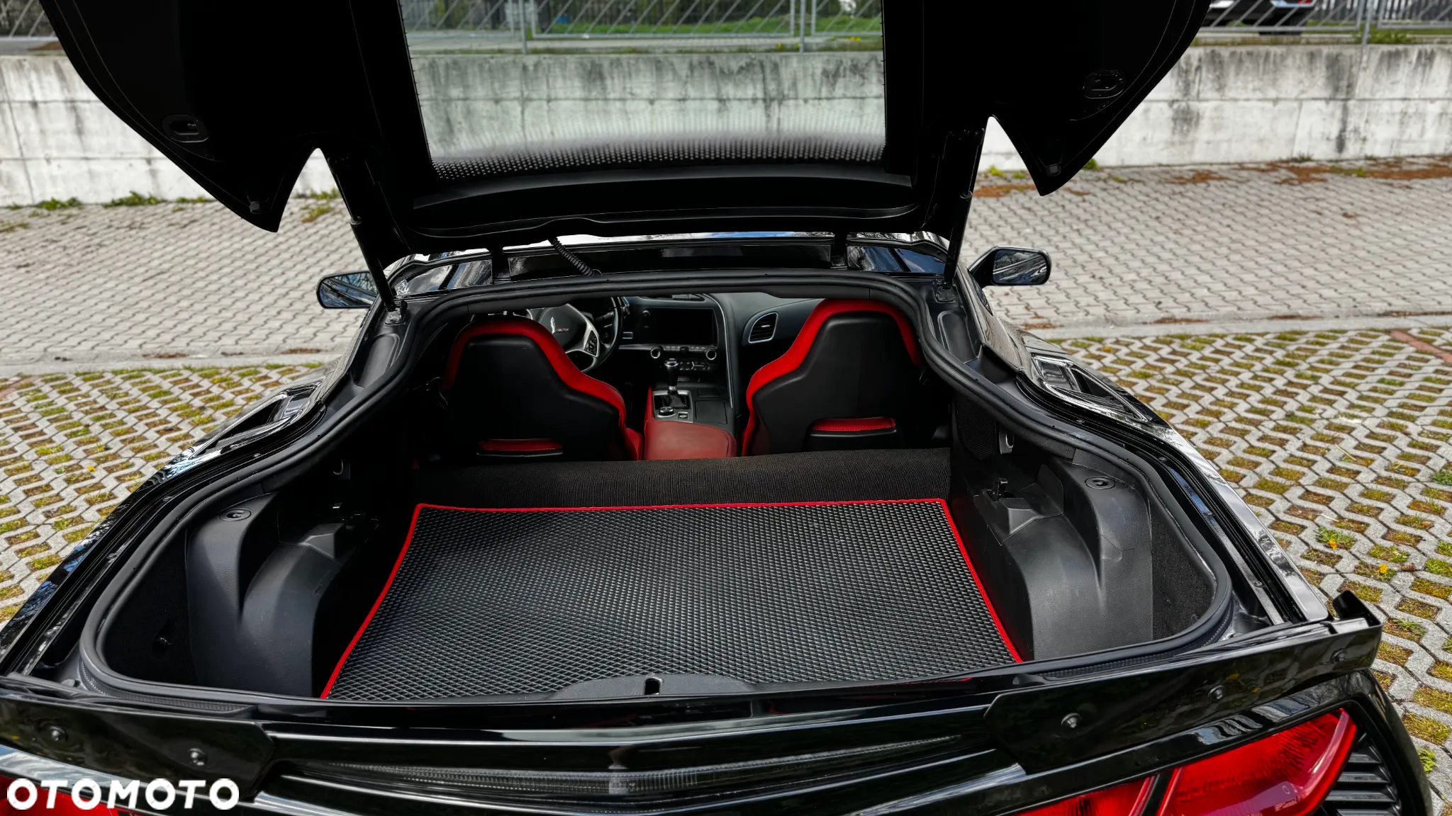 Chevrolet Corvette Stingray 2LT 6.2 V8 Cabrio Automatik - 8