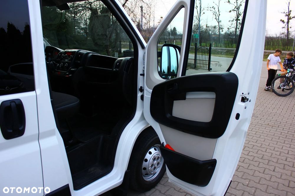 Peugeot BOXER 2.0 HDI 130KM BRYGADÓWKA 7 OSOBOWY +PAKA PEWNE AUTO VF23% - 22