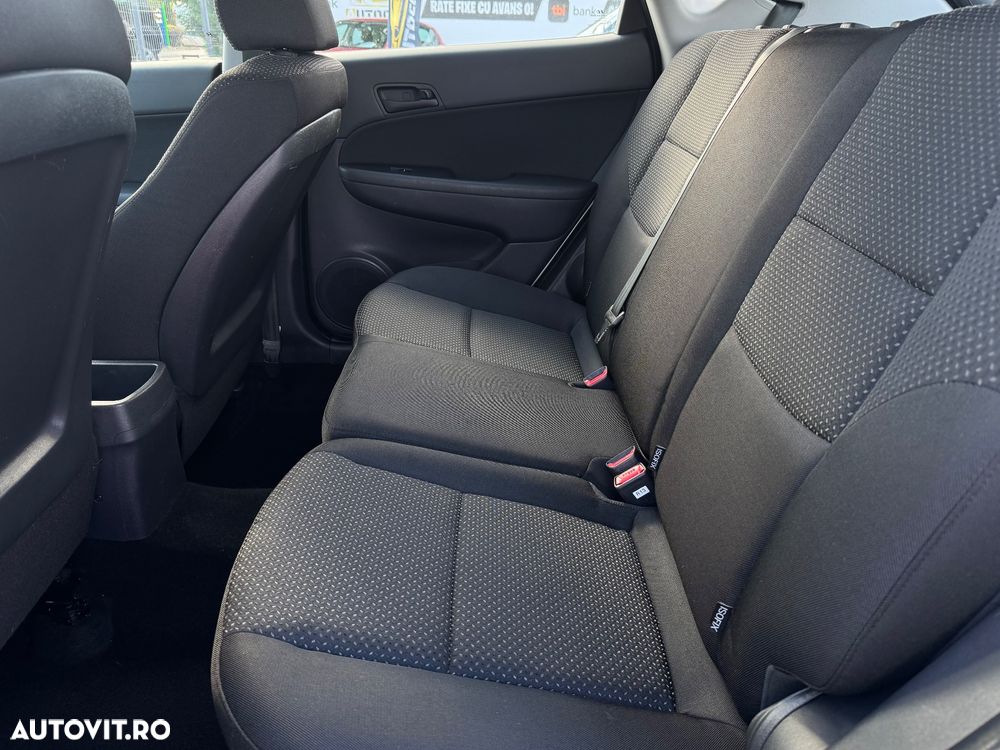 Hyundai i30 1.4 blue Comfort - 12