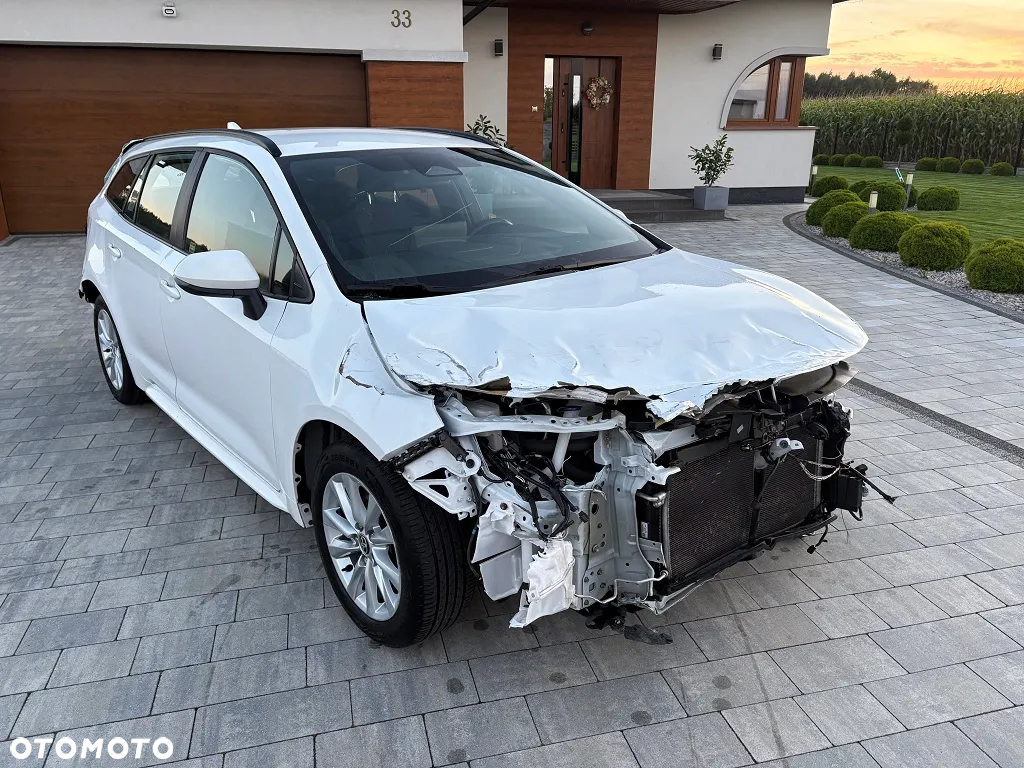 Toyota Corolla - 2
