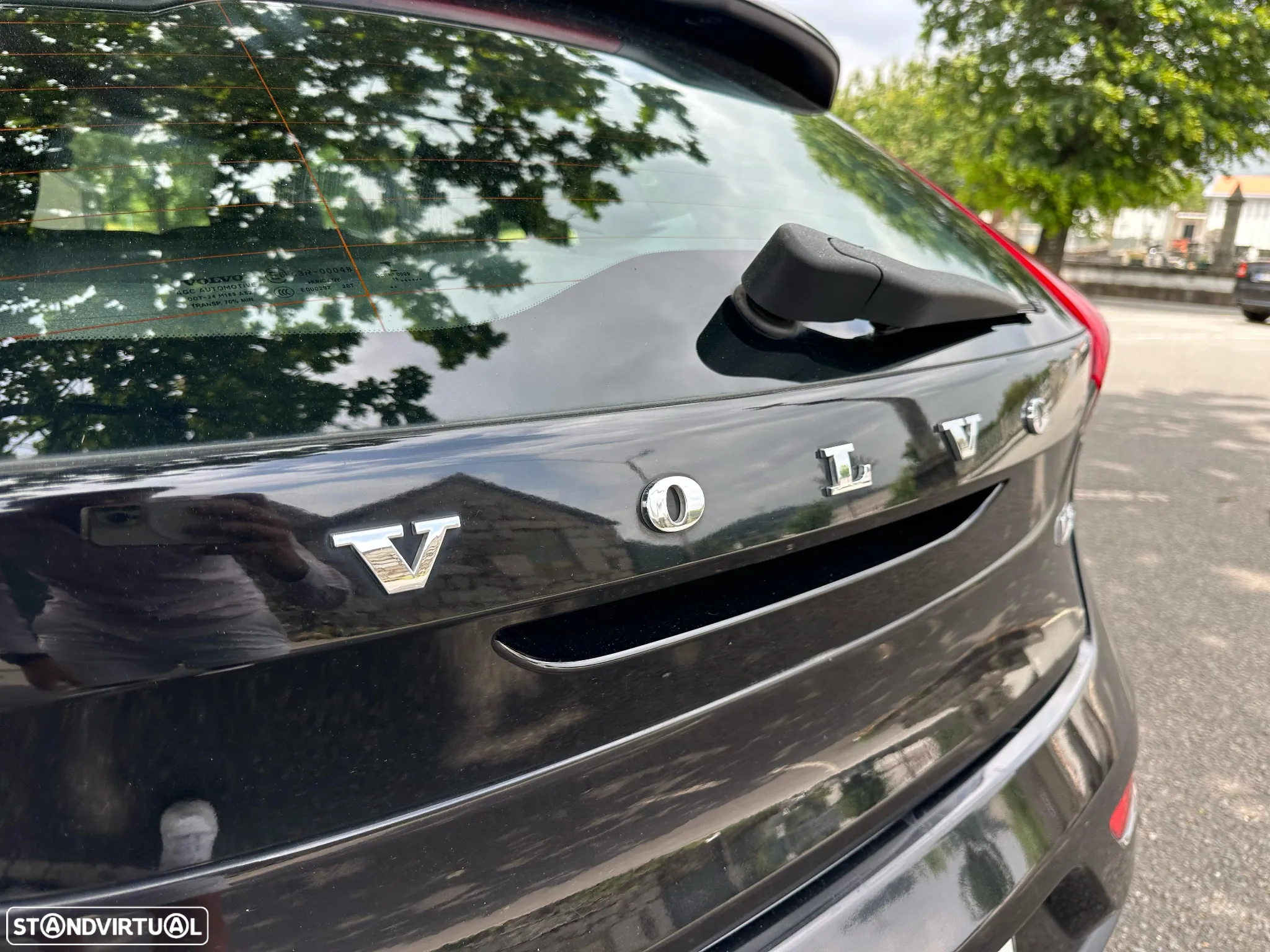 Volvo V40 2.0 D2 Momentum Eco - 13