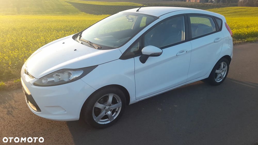 Ford Fiesta - 11