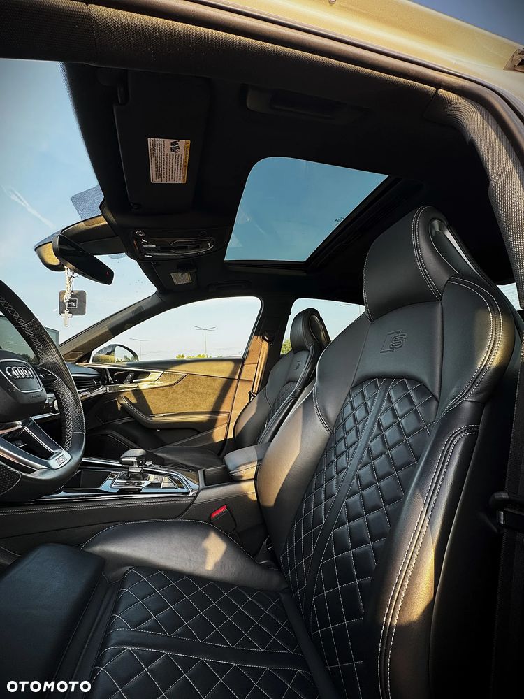 Audi S4 Limousine - 36