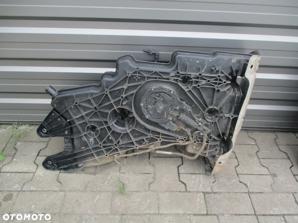 MERCEDES VITO VIANO W447 ZBIORNIK ADBLUE A4474703501 A0994711400 - 1