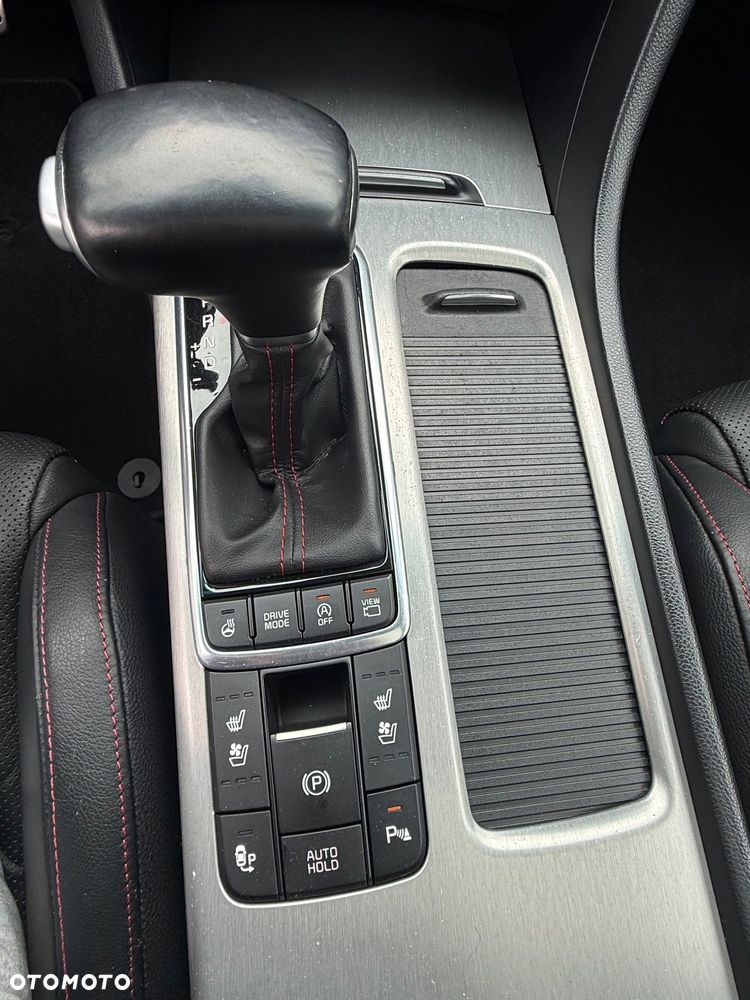 Kia Optima Sportagon 1.7 CRDI DCT GT Line - 23