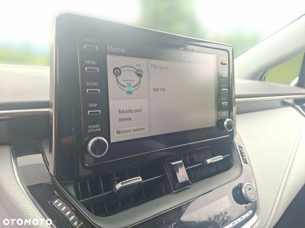 Toyota Corolla 2.0 Hybrid Comfort - 21