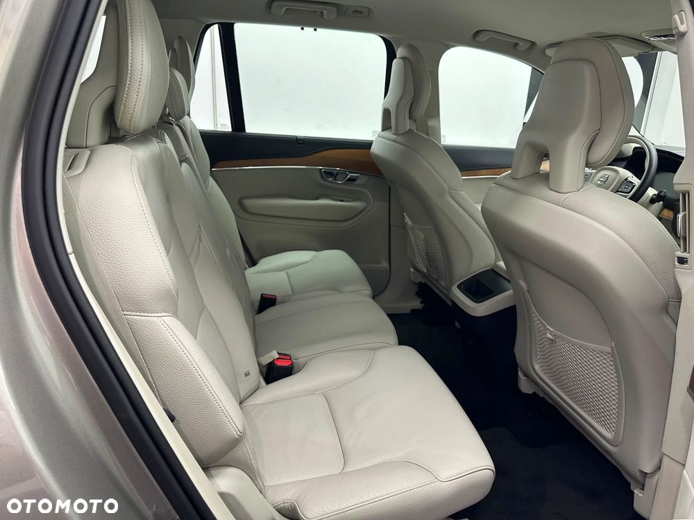 Volvo XC 90 B5 D AWD Inscription 7os - 4