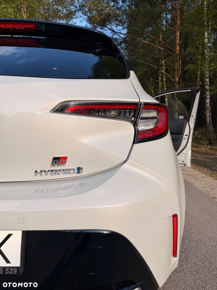 Toyota Corolla 2.0 Hybrid GR Sport - 6