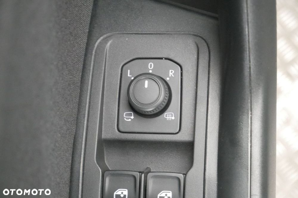 Volkswagen T-Roc 1.5 TSI Life - 24