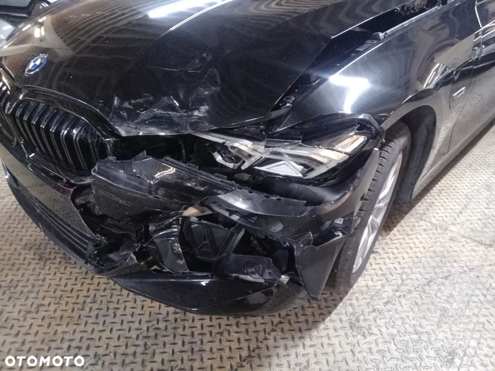 BMW Seria 3 320e Luxury Line sport - 3