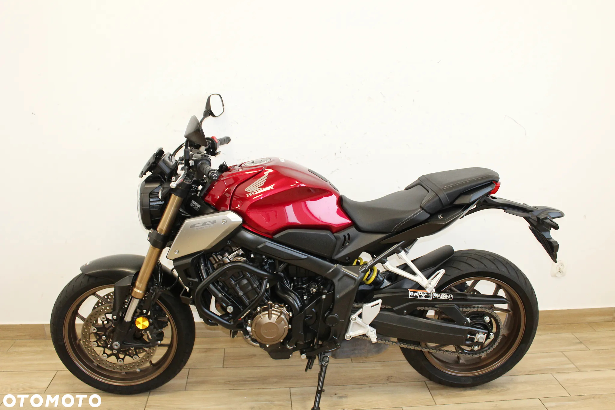 Honda CB - 4