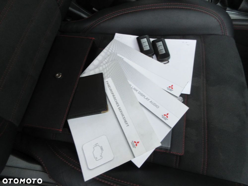 Mitsubishi ASX 1.6 Black Edition - 19