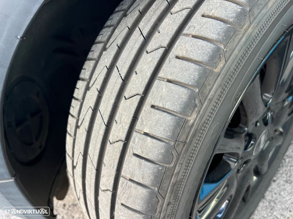 MINI 3 Portas One D - 18