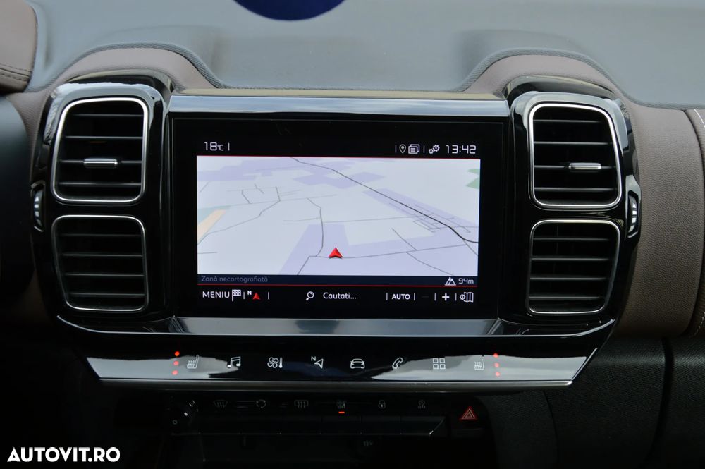 Citroën C5 Aircross 1.6 PureTech S&S EAT8 Shine - 29