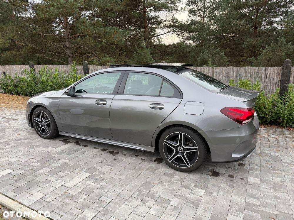 Mercedes-Benz Klasa A 220 4-Matic AMG Line 7G-DCT - 10