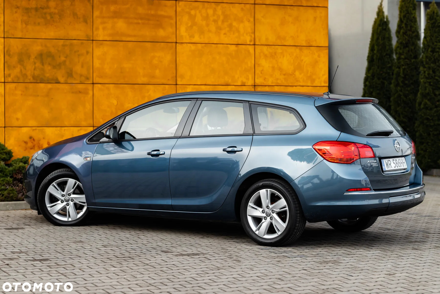 Opel Astra 1.6 CDTI DPF ecoFLEX Sports TourerStart/Stop Exklusiv - 4