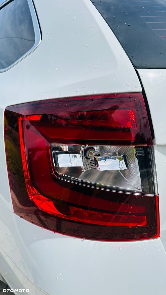 Skoda Octavia 2.0 TDI Style DSG - 7