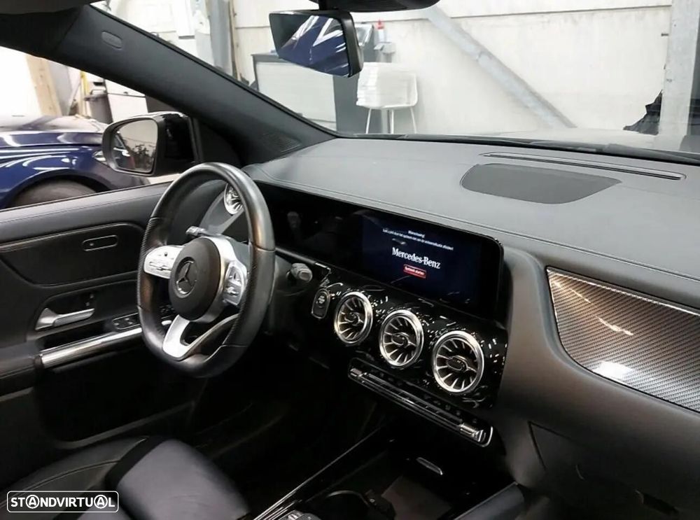 Mercedes-Benz GLA 250 e 8G-DCT AMG Line - 3