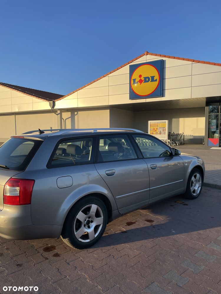 Audi A4 Avant 1.9 TDI - 9