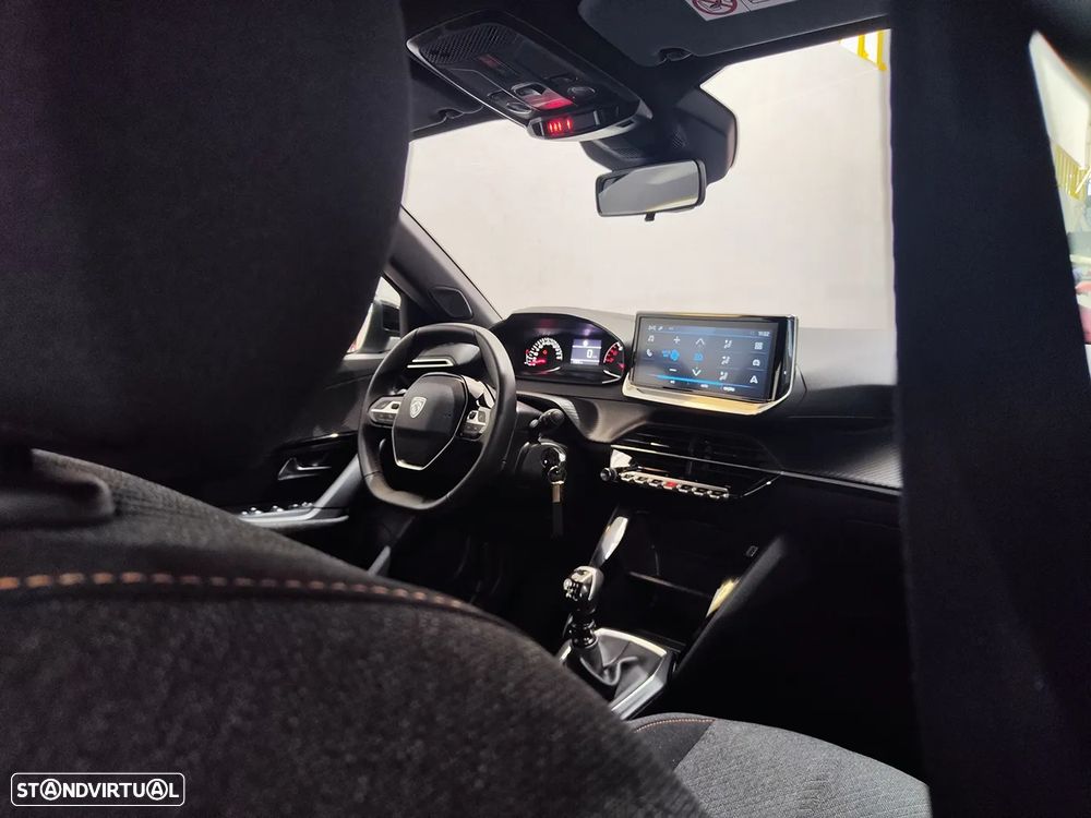 Peugeot 2008 1.2 PureTech Style - 29