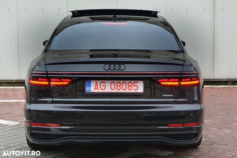 Audi A8 60 TFSI e quattro Tiptronic PHEV - 8
