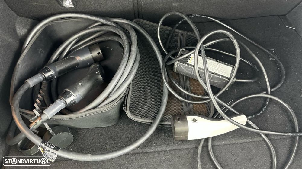 Kia XCeed 1.6 GDi PHEV Drive - 34