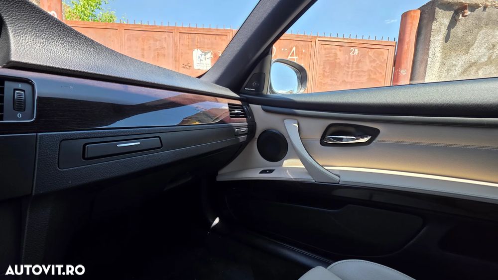 BMW Seria 3 320d xDrive Aut. - 4
