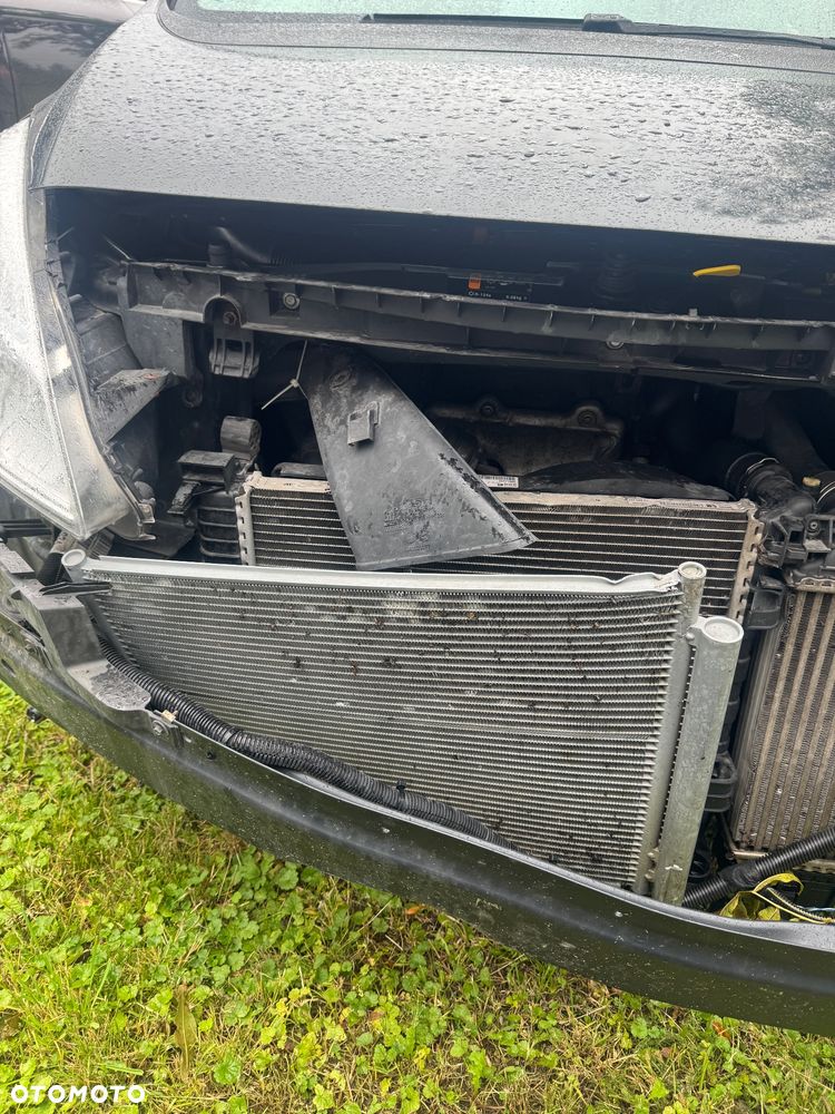 Opel Meriva - 10