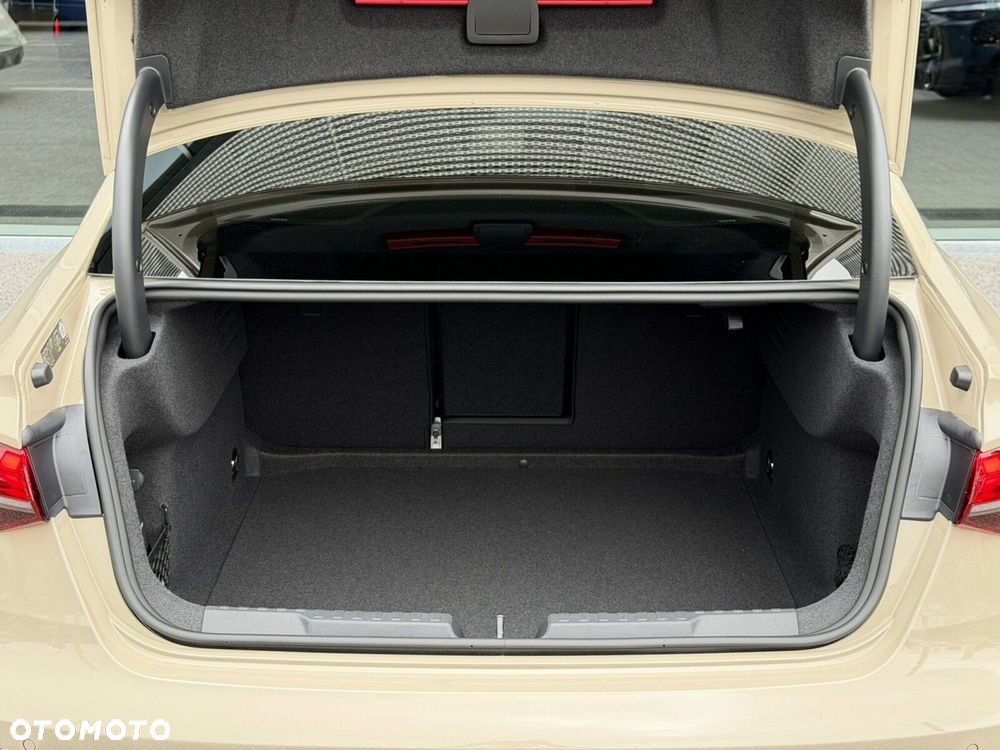 Audi S3 Limousine - 10