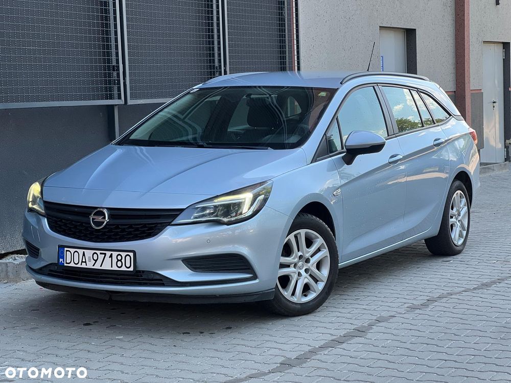 Opel Astra 1.0 T Essentia S&S - 2
