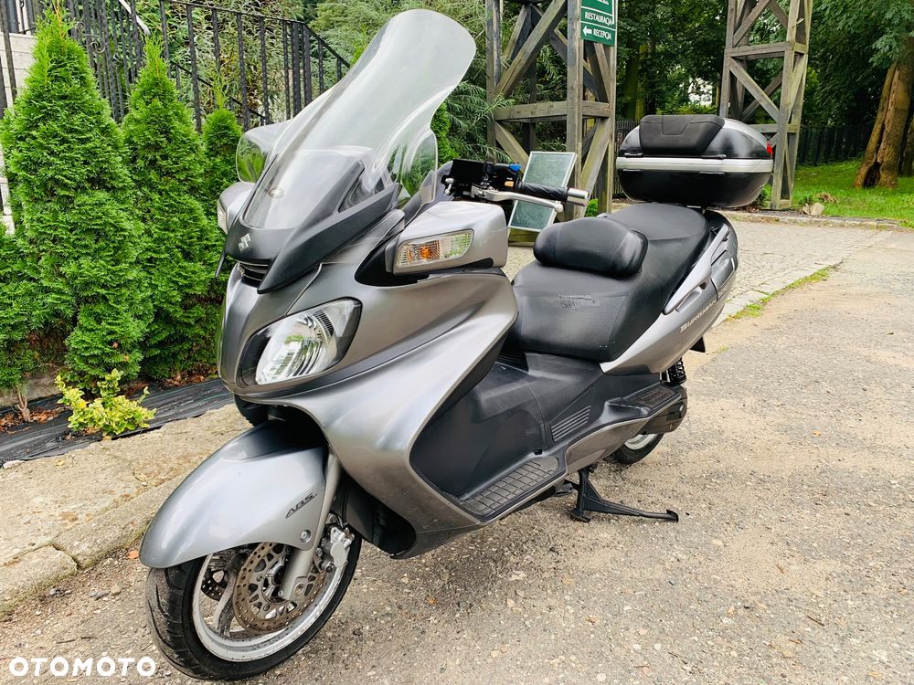 Suzuki Burgman - 1