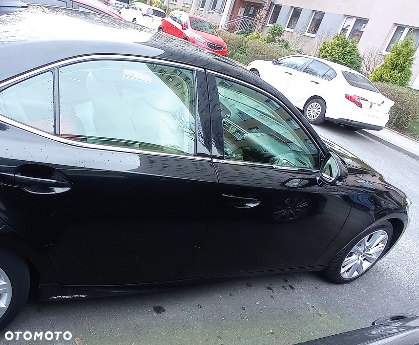 Lexus IS 300h Prestige EU6 - 5