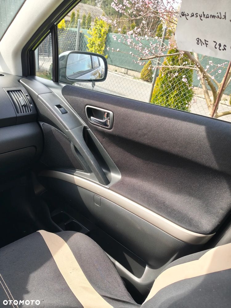 Toyota Corolla Verso 1.8 Prestige + 7os - 5