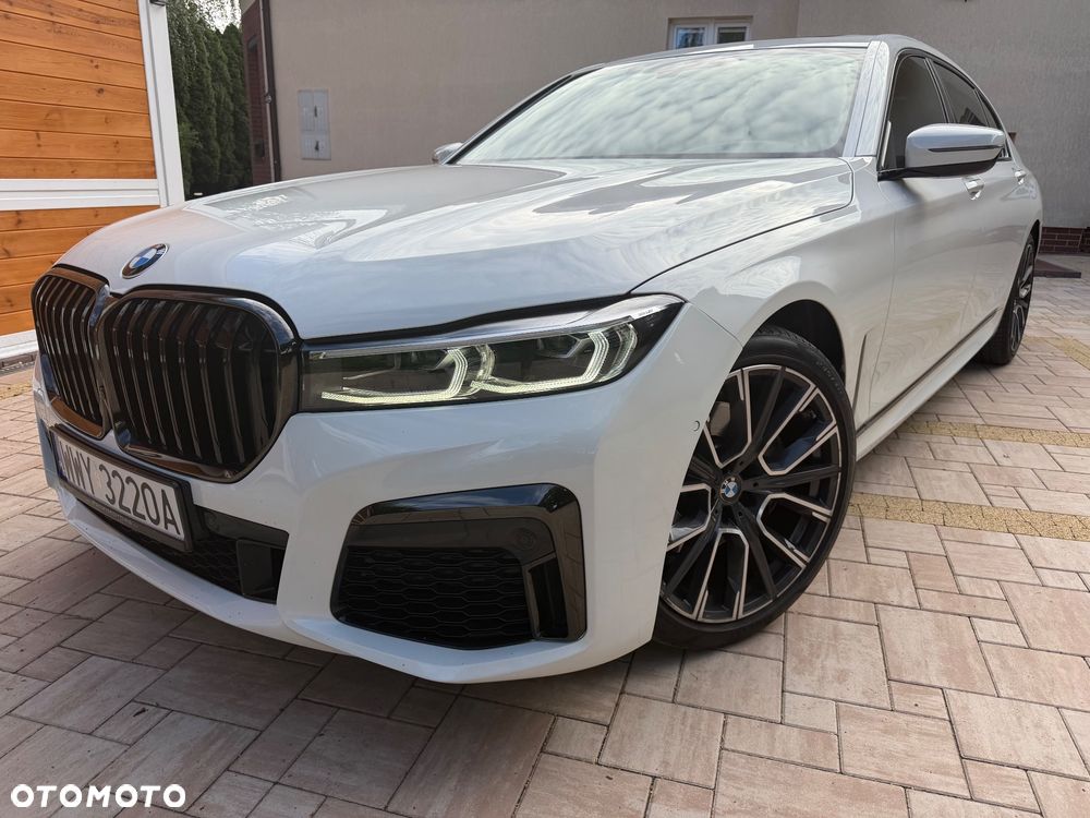 BMW Seria 7 740Li - 11