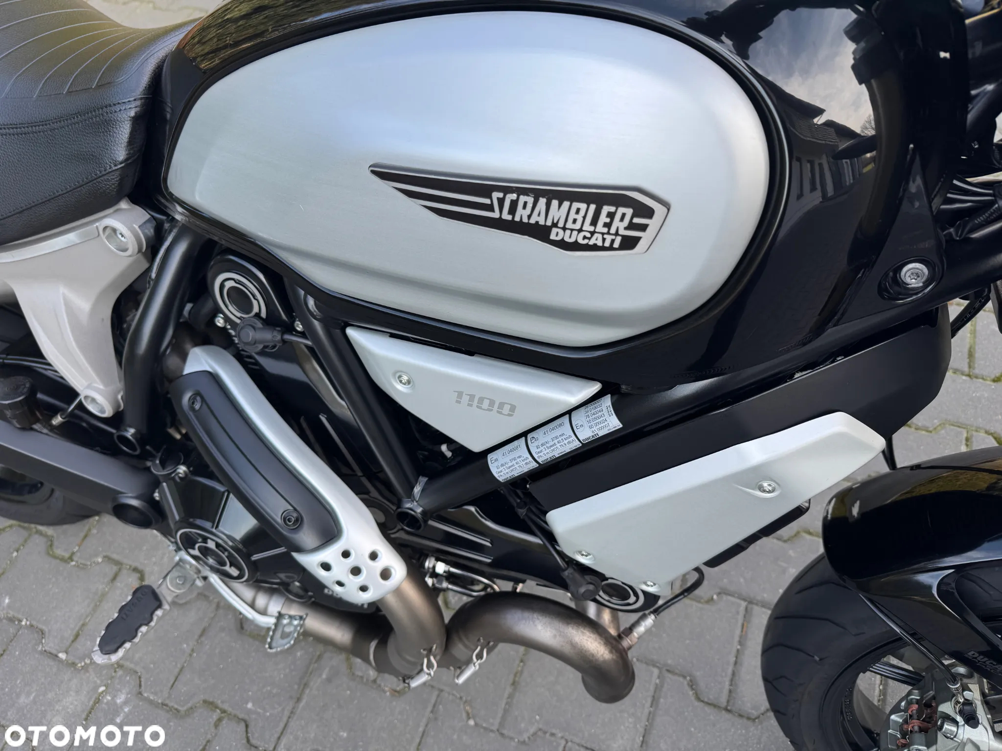 Ducati Scrambler - 13