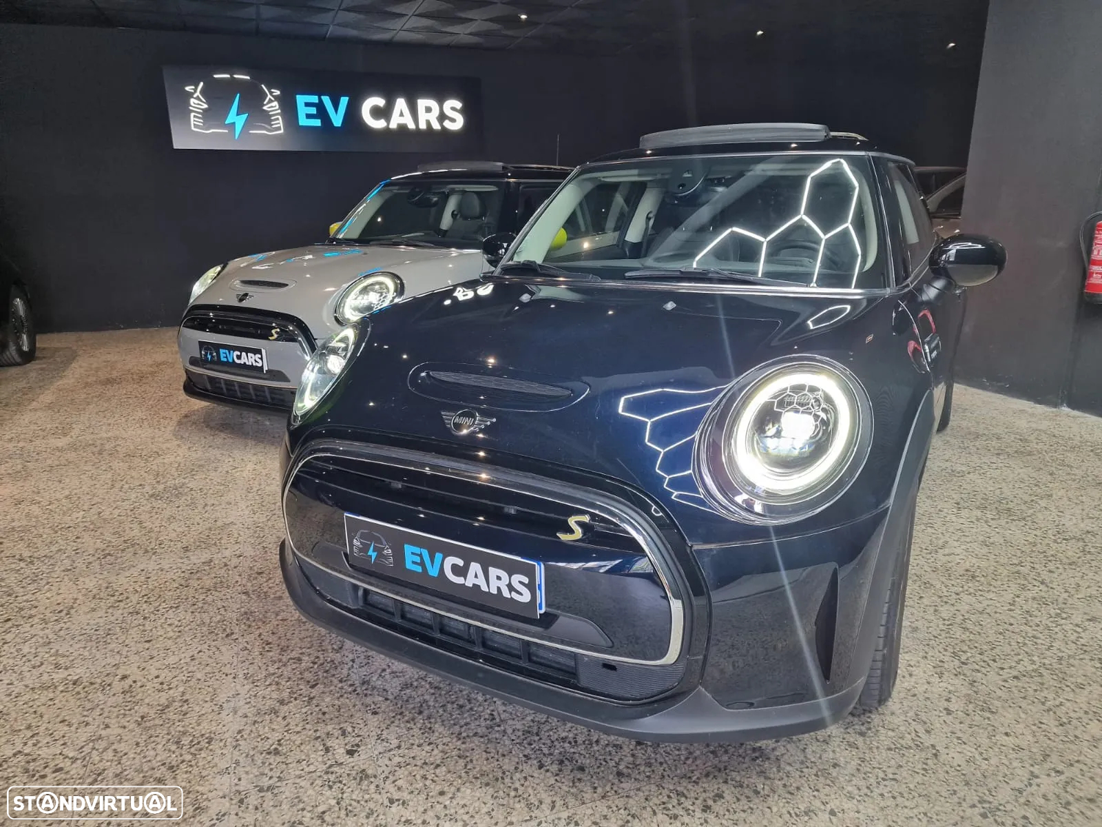 MINI 3 Portas Cooper SE Camden Edition - 7