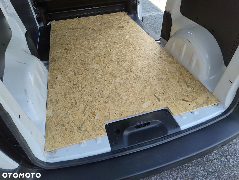 Opel VIVARO NOWY MODEL 1.5 Diesel (102KM) 6-BIEGÓW (L2H1) (EURO,6) KLIMA STAN IDEALNY NIE MA RDZY BEZWYPADKOWY SERWIS A.S.O. DO KOŃCA ! ! ! - 21