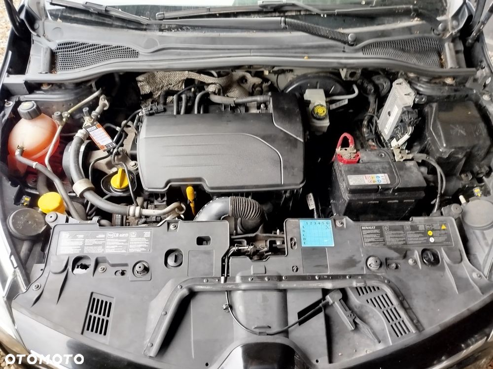 Renault Clio 1.2 16V 75 LIMITED - 34