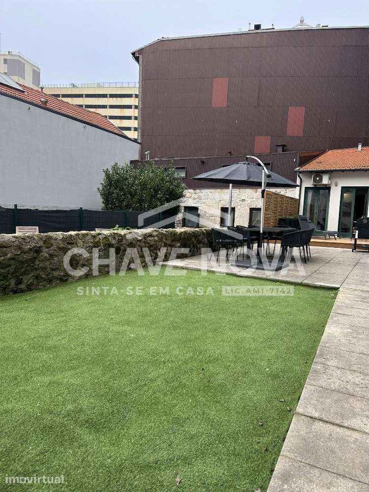 Apartamento T3,com jardim de 140m2, atualmente utilizado como AL,  ... - Grande imagem: 4/25