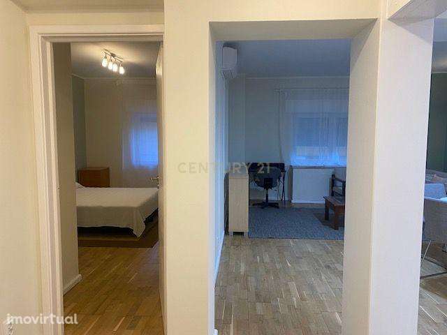 Arrendamento T1 Renovado e Mobilado com garagem, em Lisboa - Grande imagem: 3/50