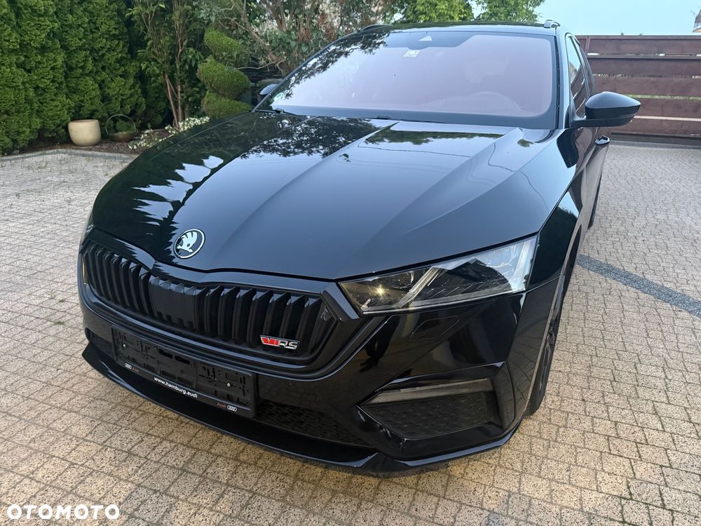 Skoda Octavia 2.0 TDI DSG RS - 1