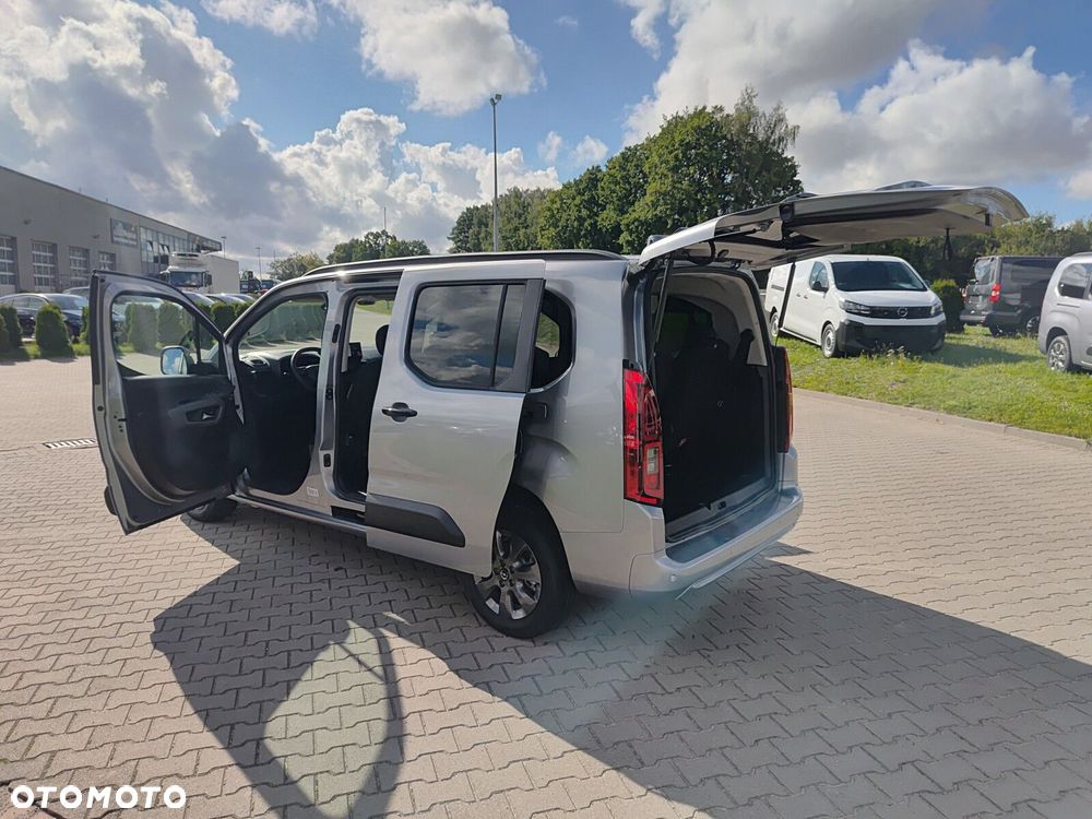 Opel Combo - 22