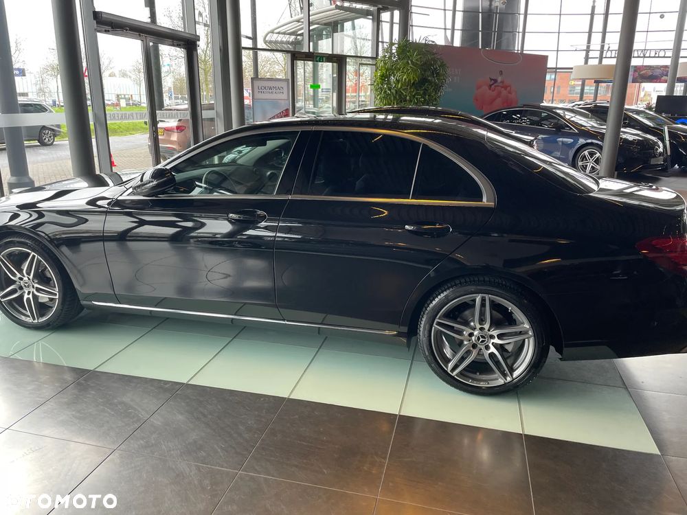 Mercedes-Benz Klasa E 200 9G-TRONIC - 1