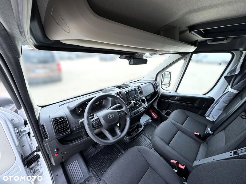 Toyota Proace Max Zabudowa Międzynarodowa 9EP Kabina Górna Winda - 13