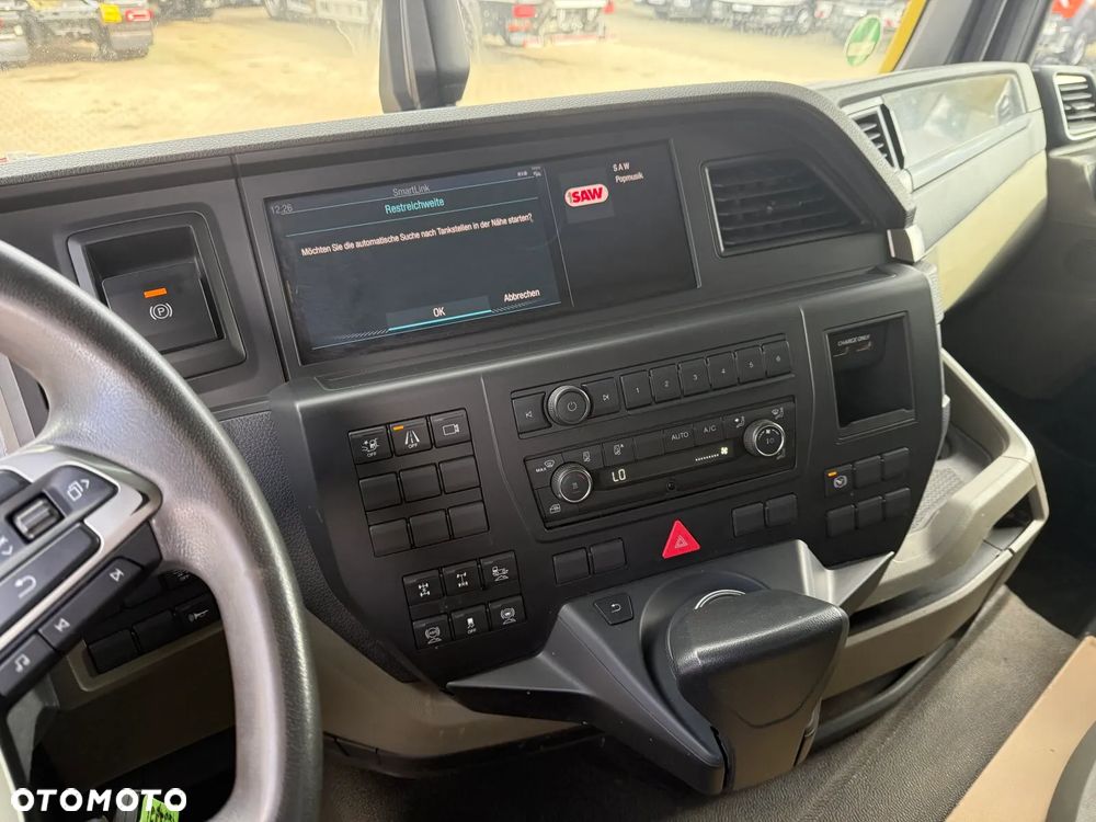 MAN TGS 32.470 8x4 WYWROTKA - 11