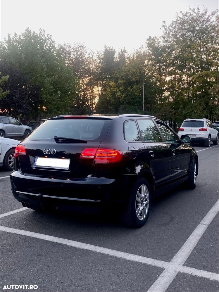 Audi A3 Sportback 1.4 TFSI S tronic Attraction - 3