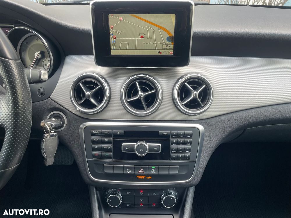 Mercedes-Benz GLA 200 d 7G-DCT Style - 20