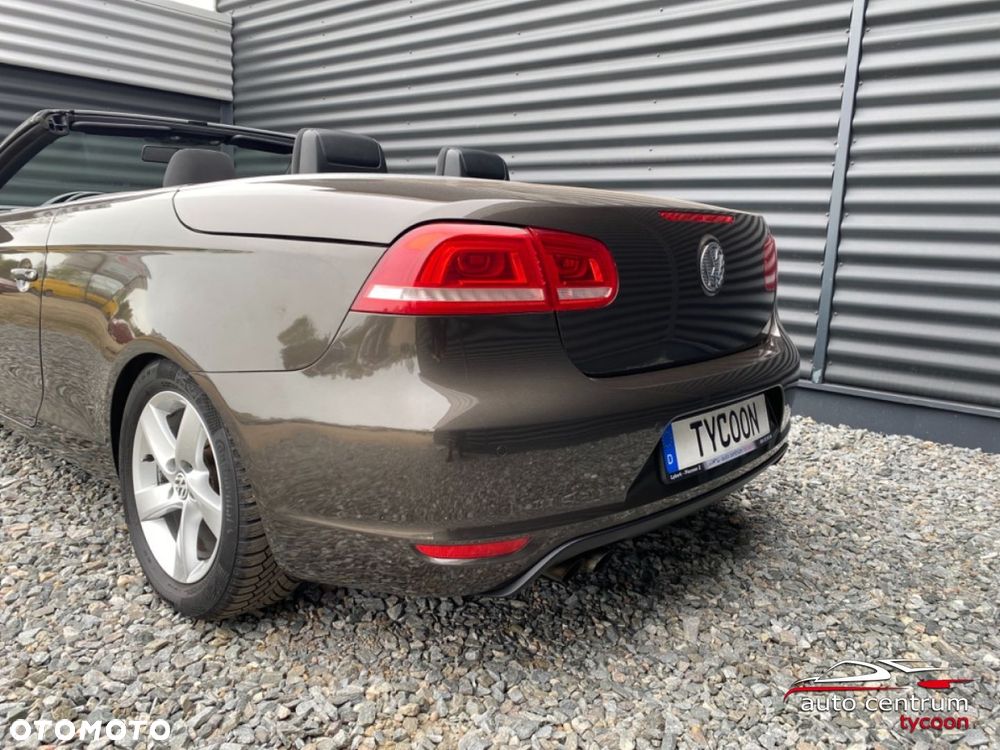 Volkswagen Eos - 13