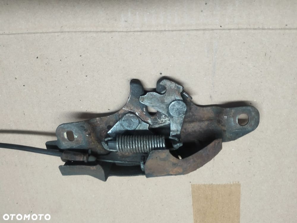 TOYOTA LAND CRUISER HDJ80 ZAMEK MASKI - 3