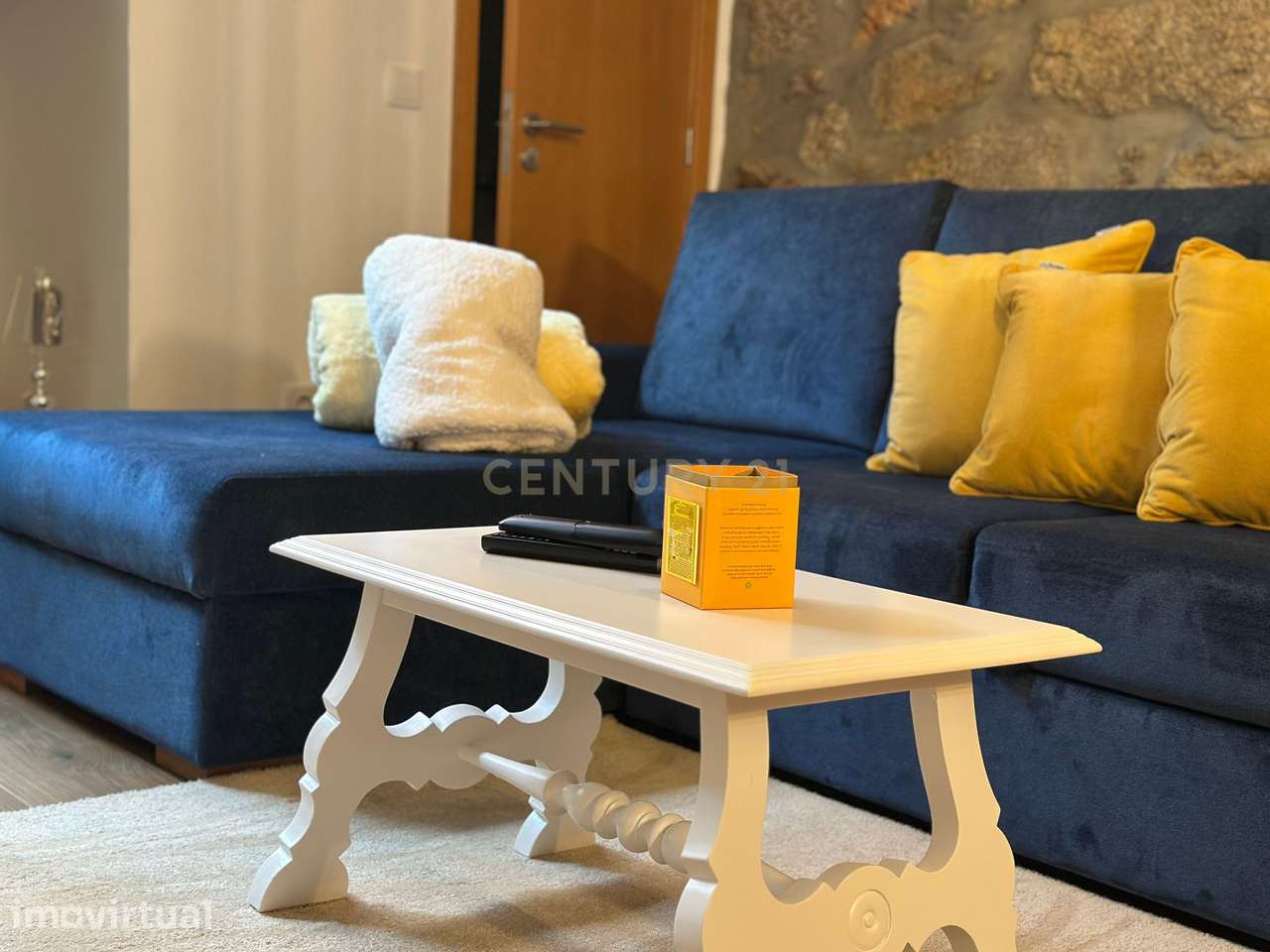 Lindíssima moradia na Zona do Gerês com Jardim interior - Grande imagem: 3/26